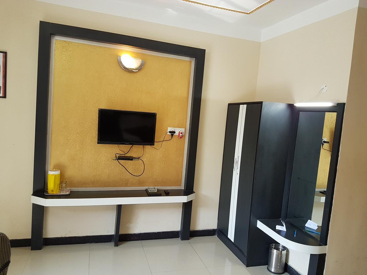 Swagatam International Hotel Tarapith Exterior photo