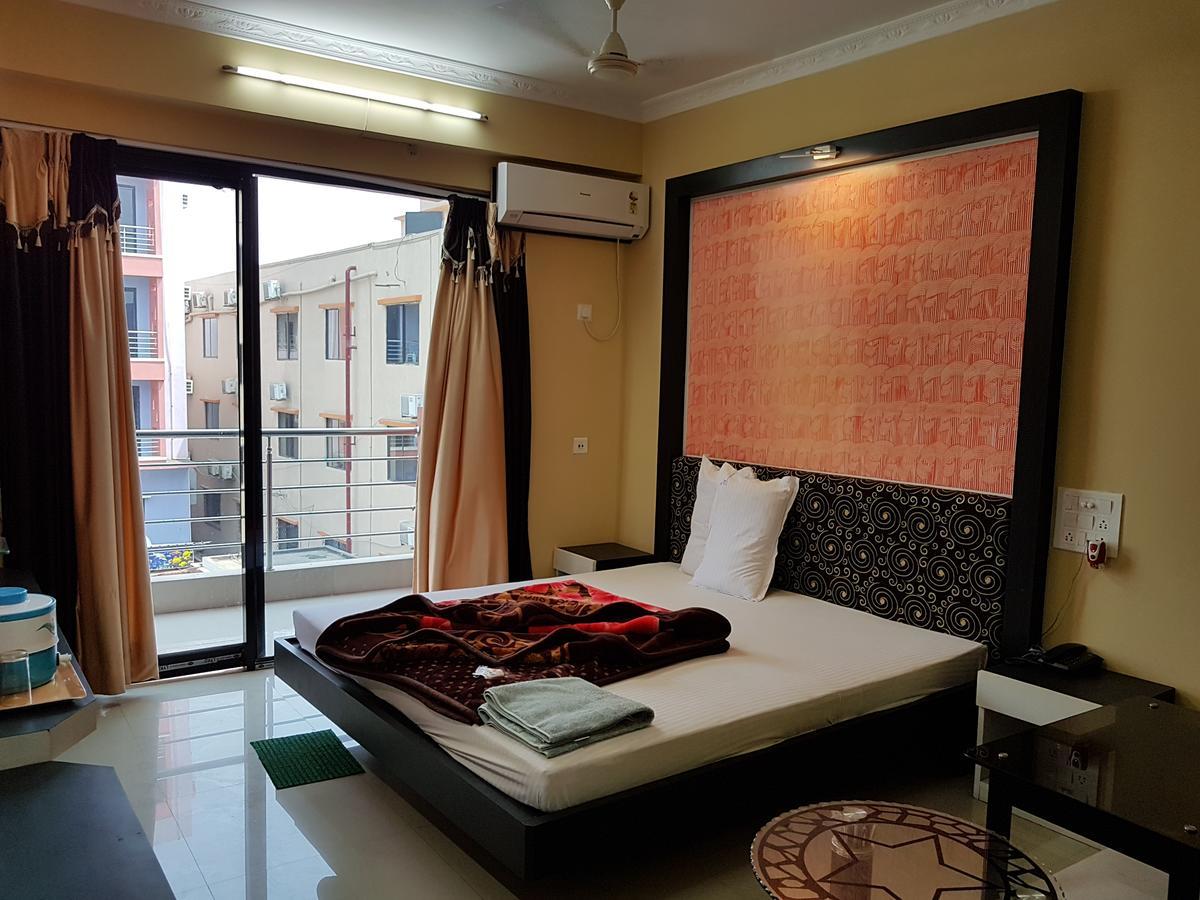 Swagatam International Hotel Tarapith Exterior photo